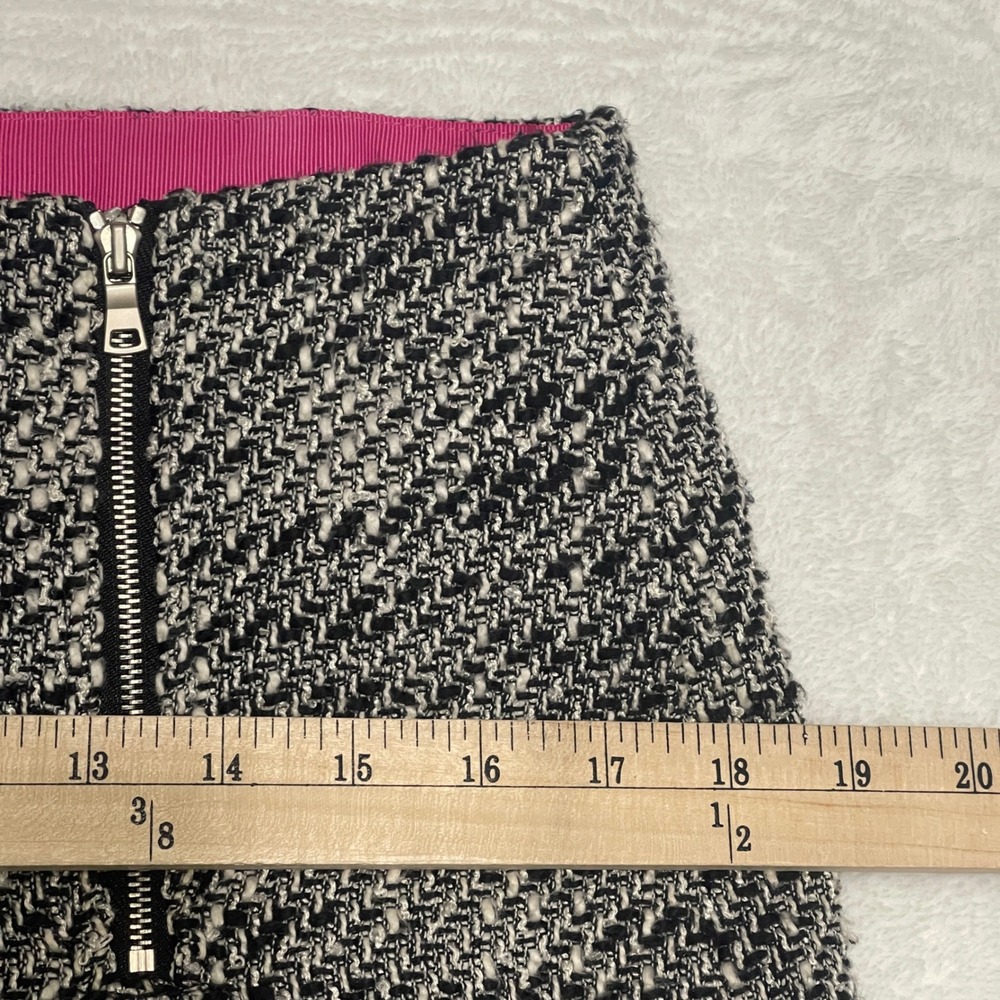 Ann Taylor LOFT Black White Tweed Zip Front Mini Skirt Size 6 Lined Workwear - Picture 4 of 9